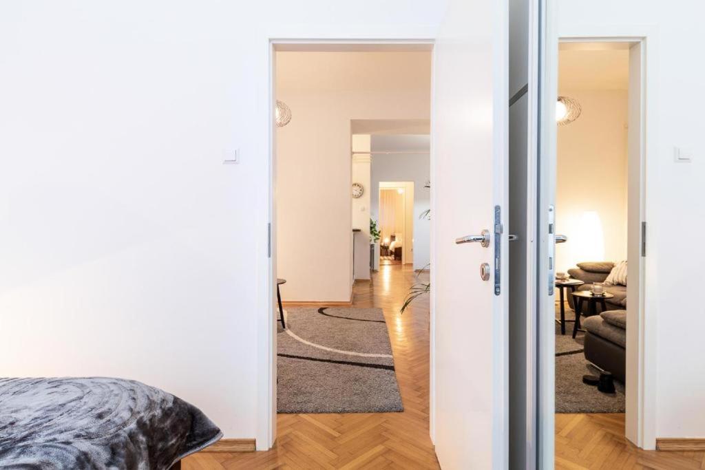Lea And Maks'S City Apartment Urban Stay 萨格勒布 外观 照片